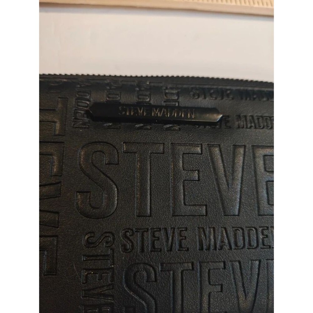 Steve Madden Women's Black Embossed Zip-Around Wallet Wristlet